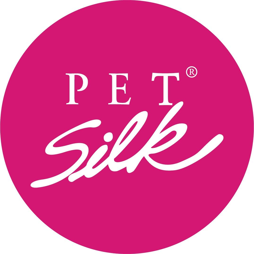 Pet Silk White Rose Water 11.6oz Face Wash, Relaxing Solution Made with Rose Extract, Help Scrub The Day Away While Hydrating Your pet's face, Infused with Silk and Rose Extract!