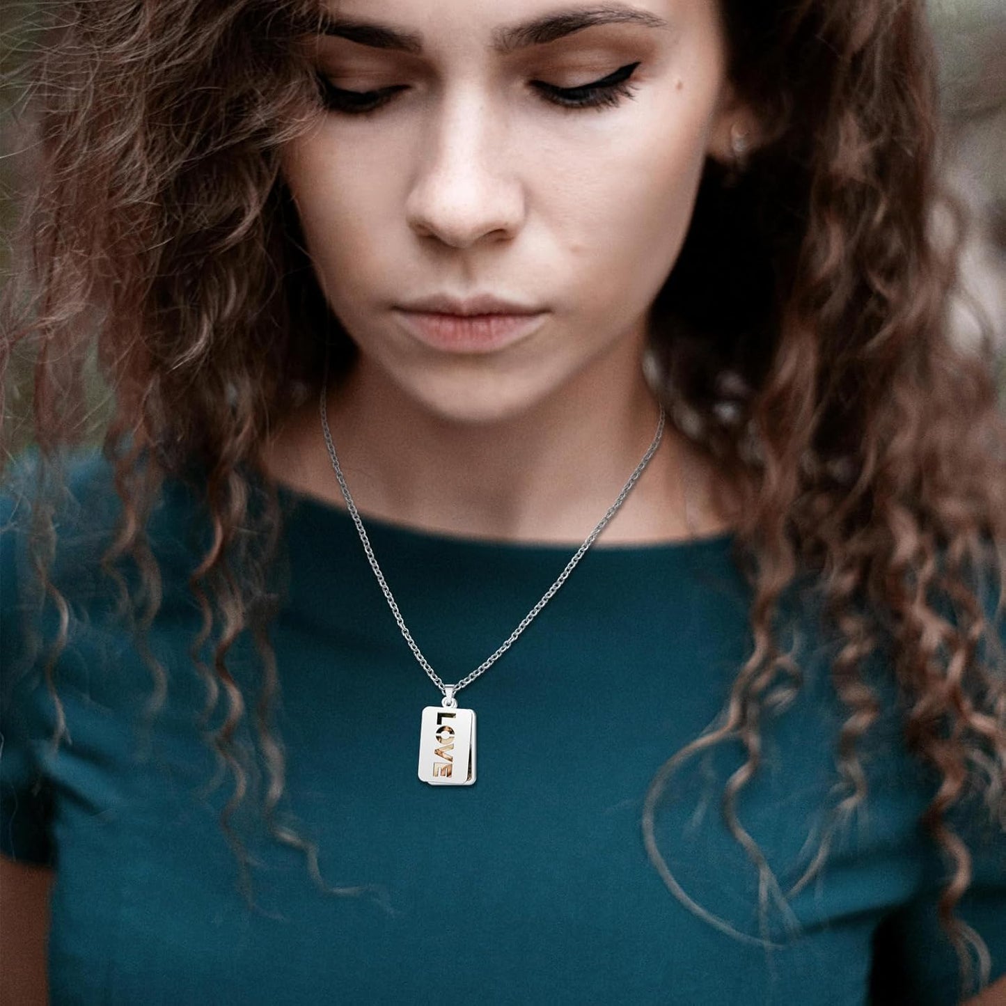 CharmSStory Personalized Photo Necklaces Custom Engraved Name Necklace Memory Keepsake Picture Necklace Pendant Customized Gifts for Women Men