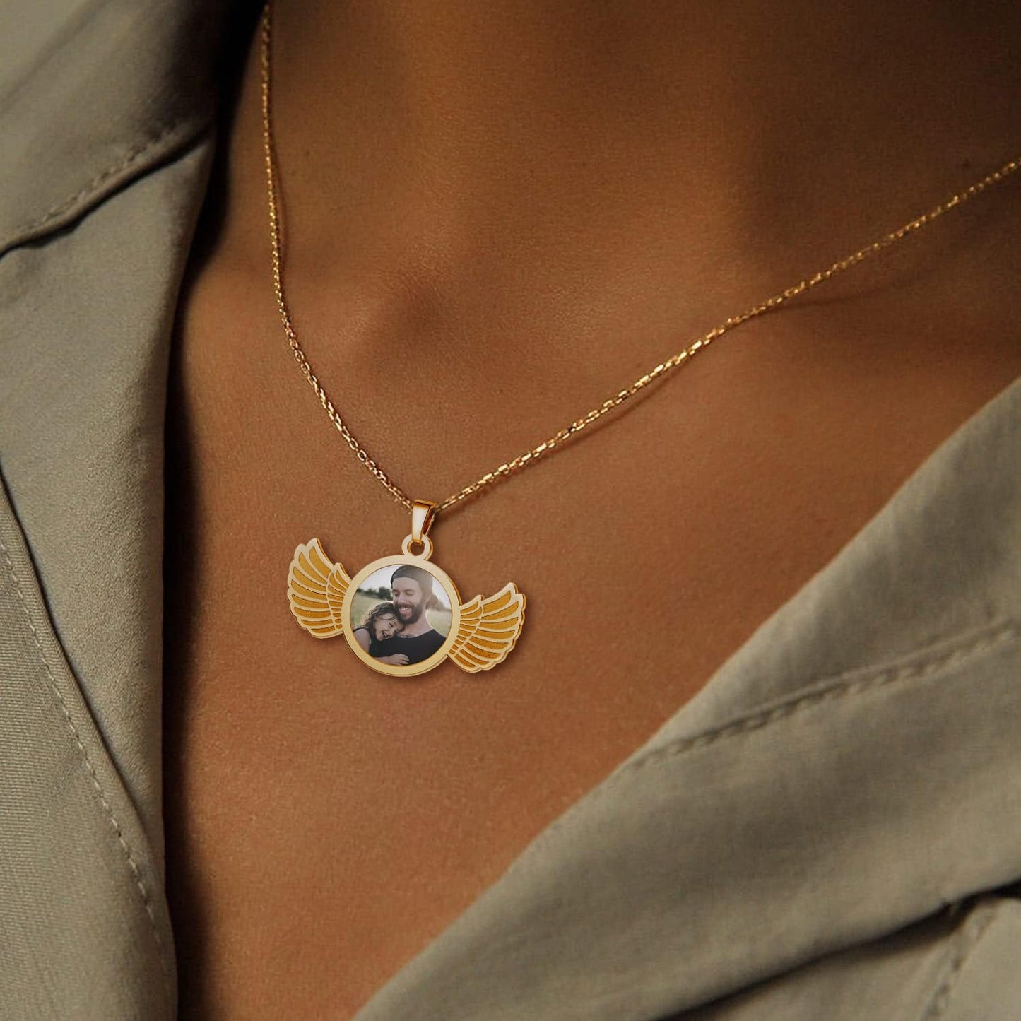 CharmSStory Personalized Photo Necklaces Custom Engraved Name Necklace Memory Keepsake Picture Necklace Pendant Customized Gifts for Women Men