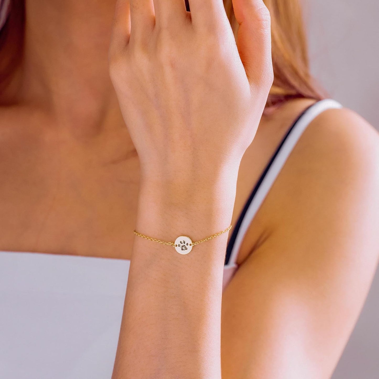 Personalized Pet Name Bracelet Dog/Cat Paw Bracelet Animal Friendly Jewelry Custom Pet Lover Gift Photo Projection Bracelet for Women Mom