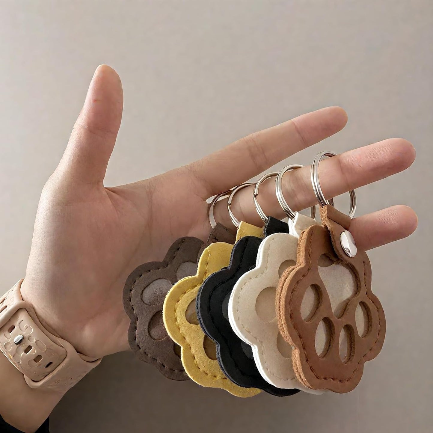 Cat & Dog Hair Keychain - Paw Shaped Leather Memorial Keepsake for Dog Cat Fur Storage, Pet Fur Keepsake Collector with Refillable Capsule (5PCS)