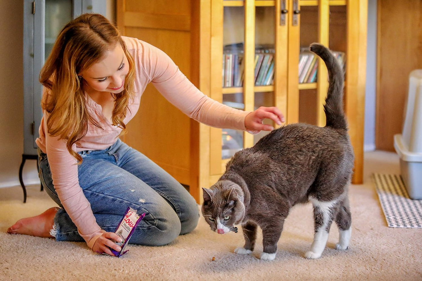 In Clover Smile Daily Dental Health Soft Chews for Cats, Support Healthy Teeth and Fresh Tongue with Catnip and Green Tea, Prebiotics, and Chlorophyll for Fresh Breath, 10.5 oz