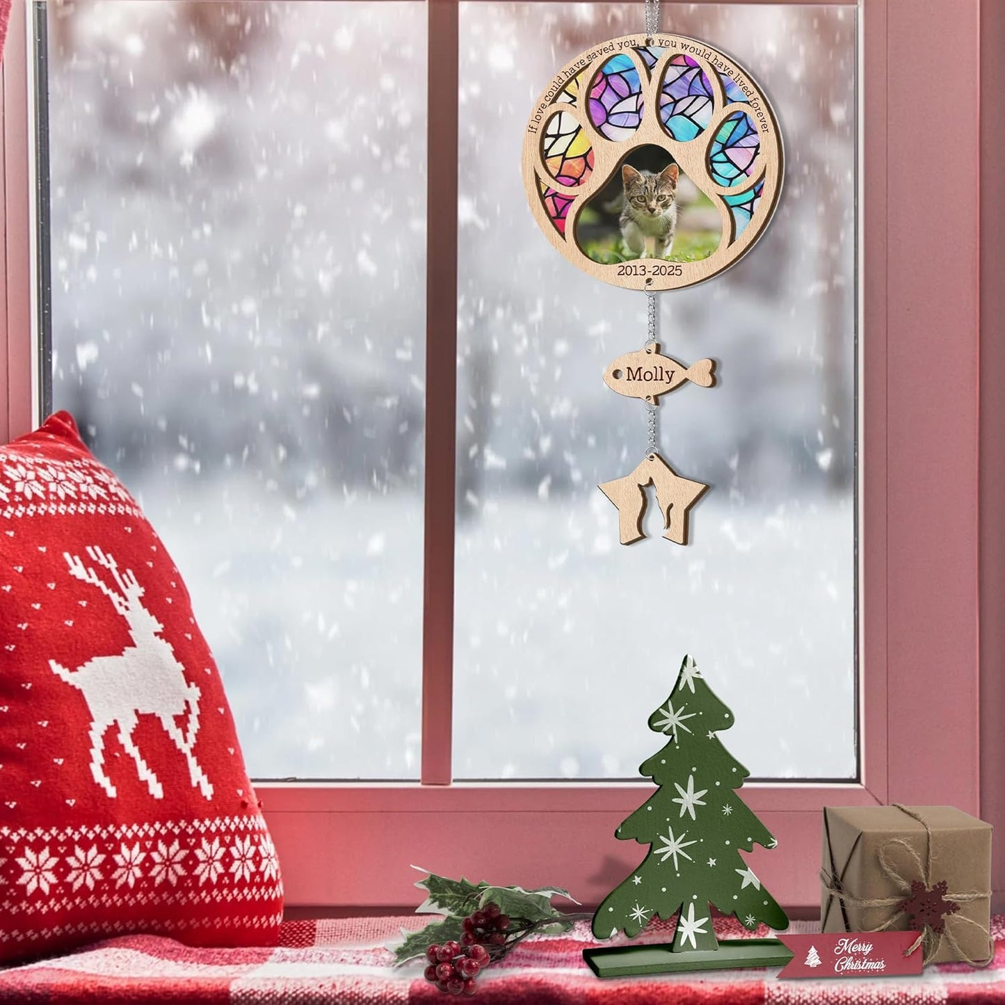 Customized Pet Loss Sympathy Gift for Cats | Custom Pet Memorial Suncatcher with Charms | Custom Cat Loss Sympathy Gift | Round Paw Stained Glass Suncatcher for Your Beloved Cat Passed Away