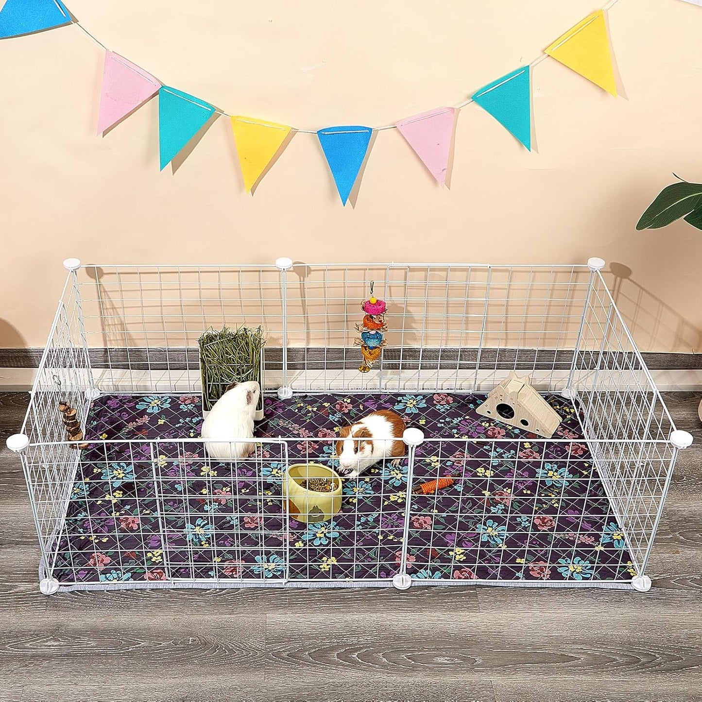 Bienbee Guinea Pig Bedding, 2 Pack 47" x 24" Reusable Guinea Pig Cage Liner Waterproof and Absorbent Small Animal Bedding Washable Pee Pads for Small Pet Hamster Rabbit Squirrel, Vintage Flowers