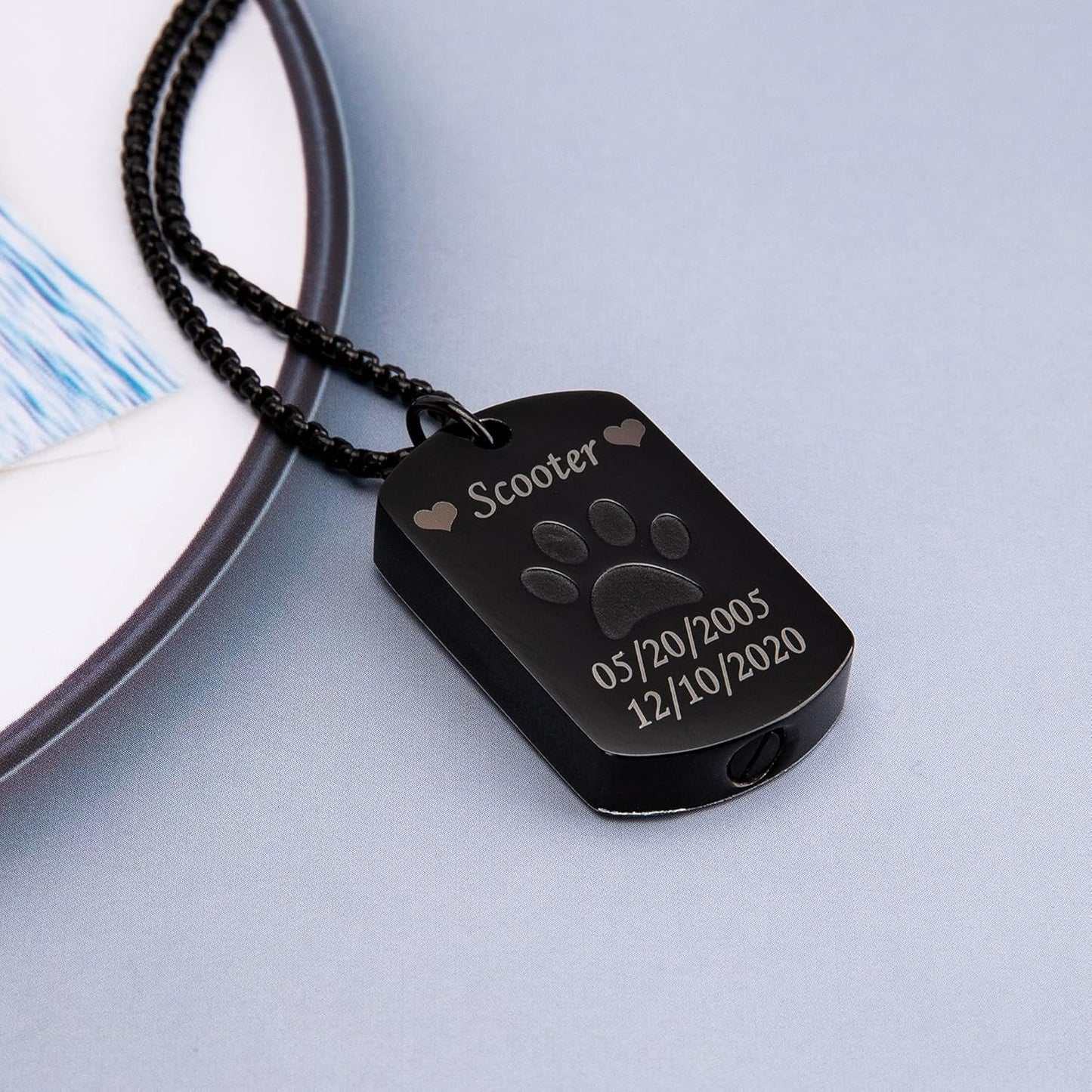 Fanery Sue Personalized Pet Ashes Necklace for Dog Cat Custom Photo&Text Pet Loss Sympathy Gift Cremation Jewelry