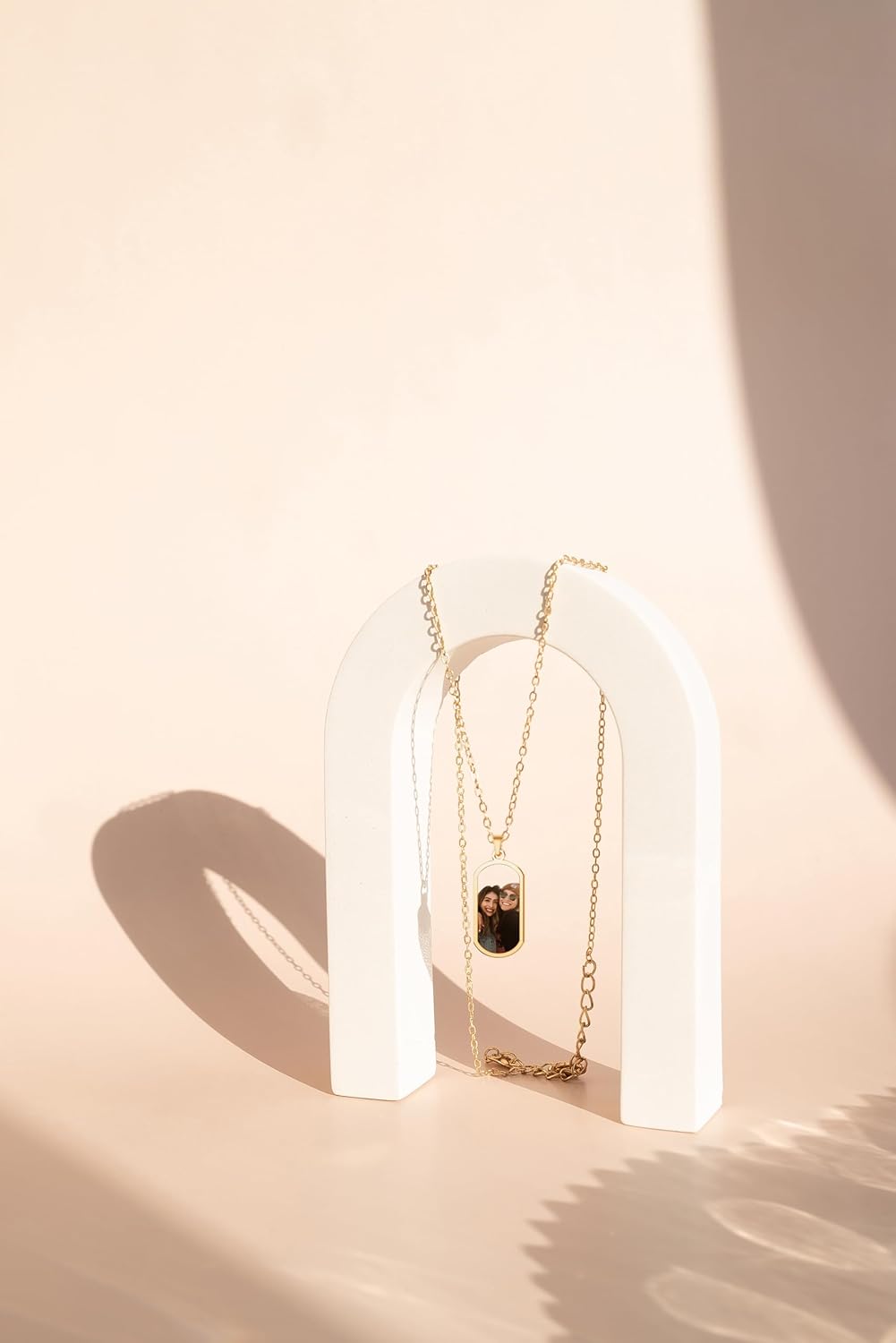 CharmSStory Personalized Photo Necklaces Custom Engraved Name Necklace Memory Keepsake Picture Necklace Pendant Customized Gifts for Women Men