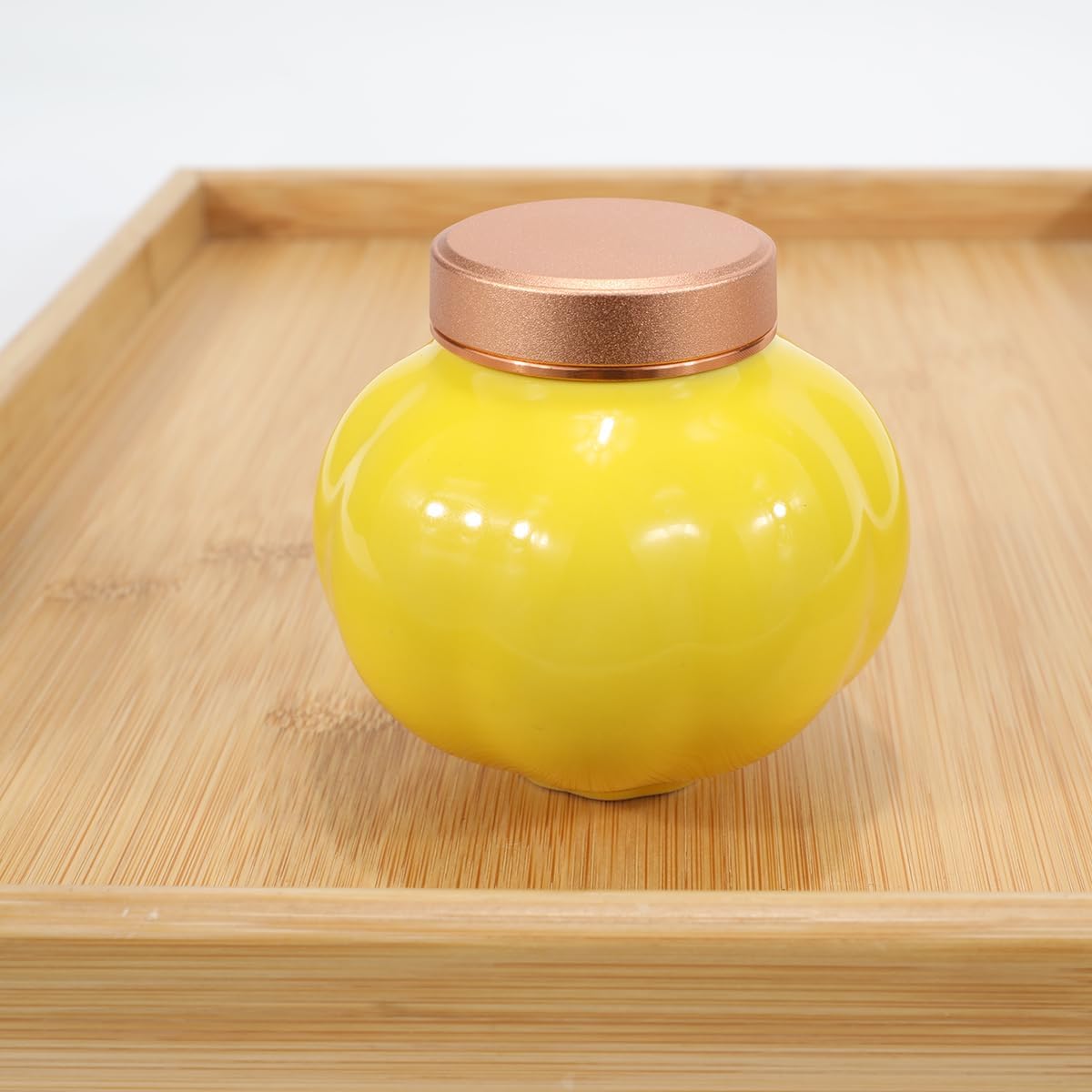 Fermus Memorial Pet Ashes Urn for Small Animal, Ceramics Memorial Keepsake Urns for Cats and Dogs, Hold 5.4 oz (160ml), Ceramics with Metal Lid (Pumpkin Shape Yellow)