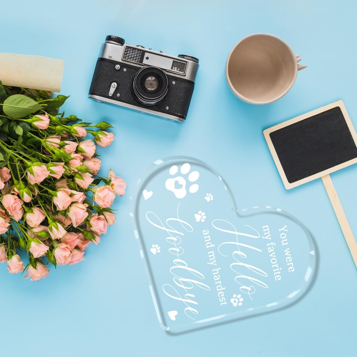 Dog Memorial Ornament Pet Memorial Gifts for Dogs Loss of Dog Sympathy Gift Heart Shape Acrylic Sign Pet Commemoration Acrylic Heart Plaque for Home Farmhouse Office Desktop