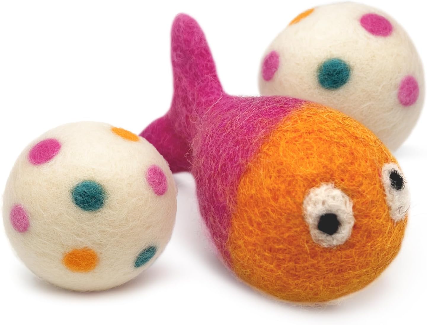 Hustle & Blush Wool Felt Balls 3 Pack Love Ewe Pet Supplies - 2 in Felted Wool Cat Toys 100% New Zealand Wools Felt Cat Toys Handmade Wools Felts Balls, Cats Felts Ball with Bell - Hook, Line & Jingle
