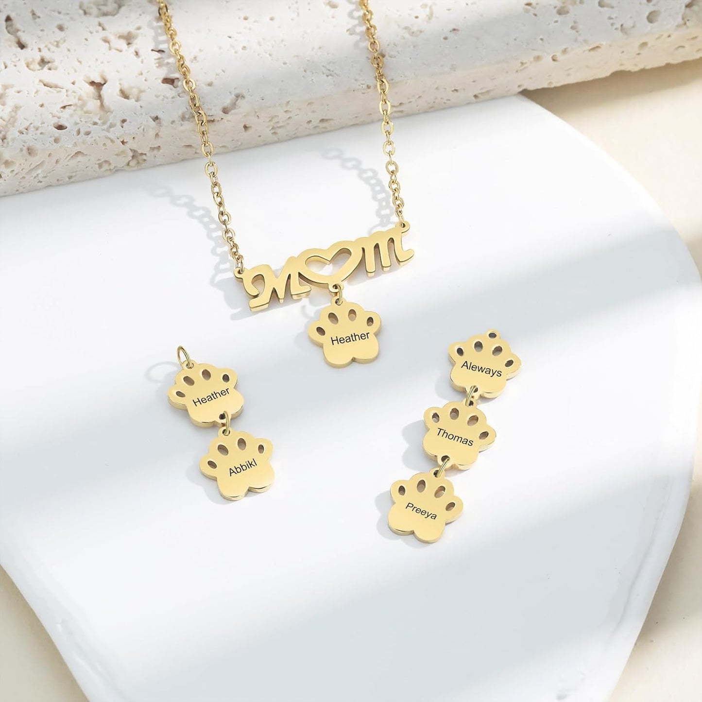 Customized Paw Print Necklace Personalized Pet Name Necklace Custom Engraved Dog Cat Paw Pendant Necklace Pet Memorial Gift for Pet Lovers