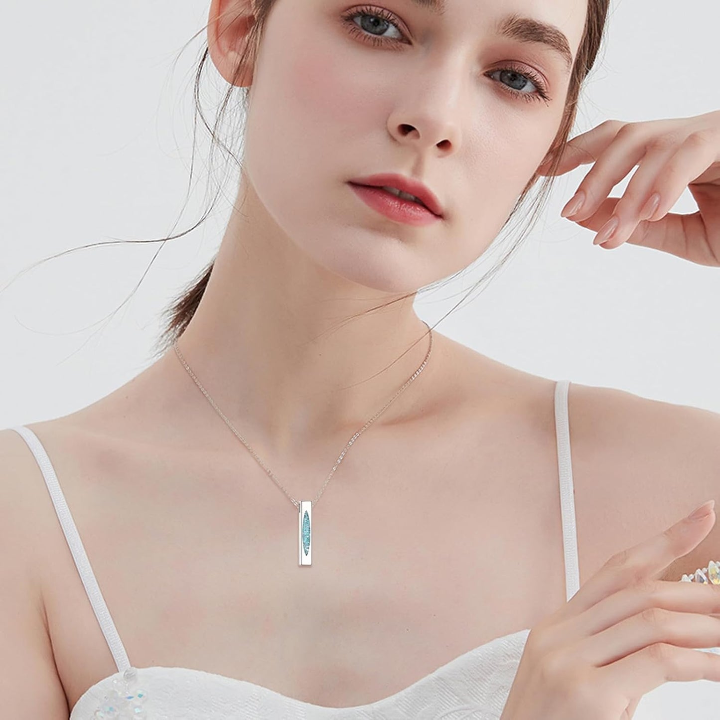 Urn Necklaces for Ashes Sterling Silver 3D Vertical Bar Memorial Pendant for Loved Ones Keepsake Cremation Jewelry Gifts for Women Men