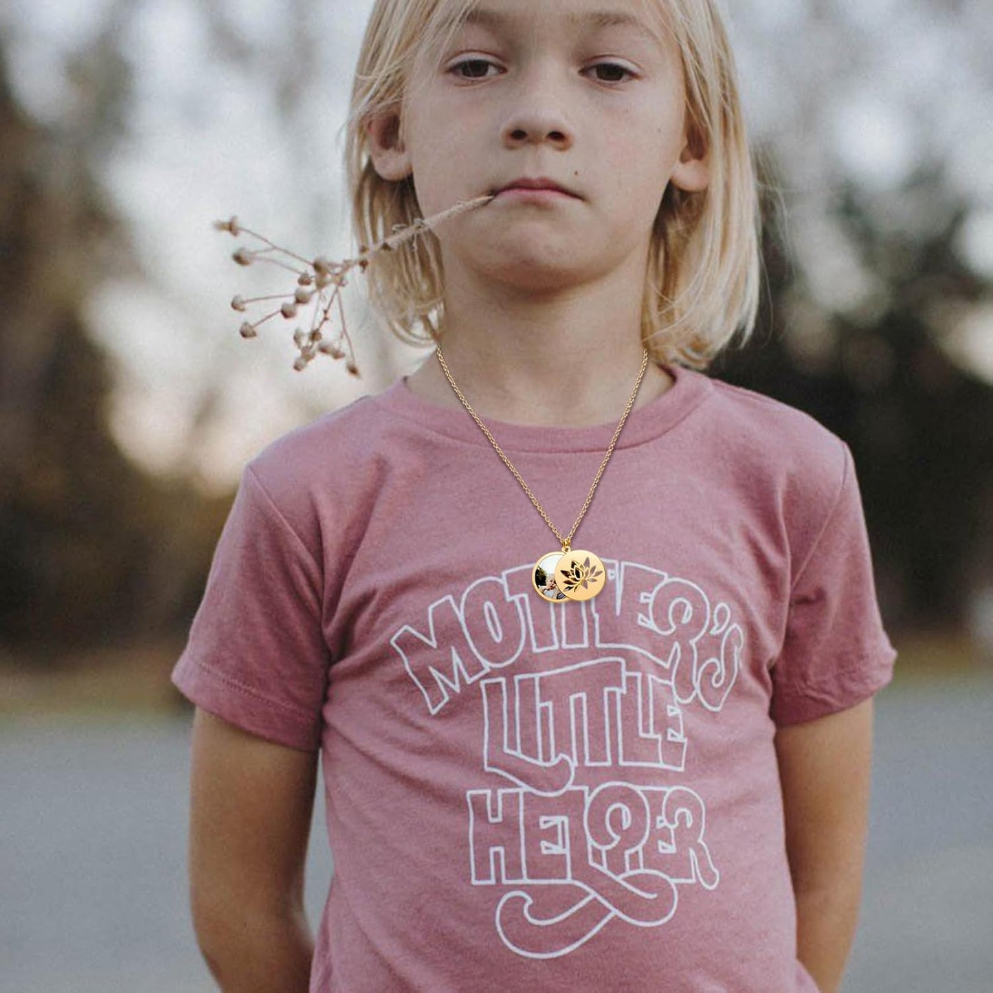 CharmSStory Personalized Photo Necklaces Custom Engraved Name Necklace Memory Keepsake Picture Necklace Pendant Customized Gifts for Women Men