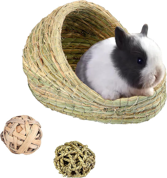 Hamiledyi Bunny Grass Bed, Rabbit Woven Hay Bed, Small Pets Natural Handcrafted Grass House with Hay Chew Balls for Chinchillas Guinea Pigs Hedgehog Rat 3PCS