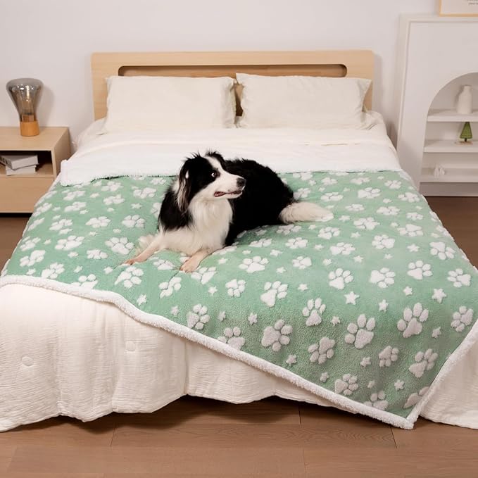 Waterproof Blanket for Dog Puppy Cat, Cute 3D Textured Paw Dog Blanket for Bed Couch Sofa, Soft Liquid Pee Proof Pet Furniture Protector, 30"x40", Green