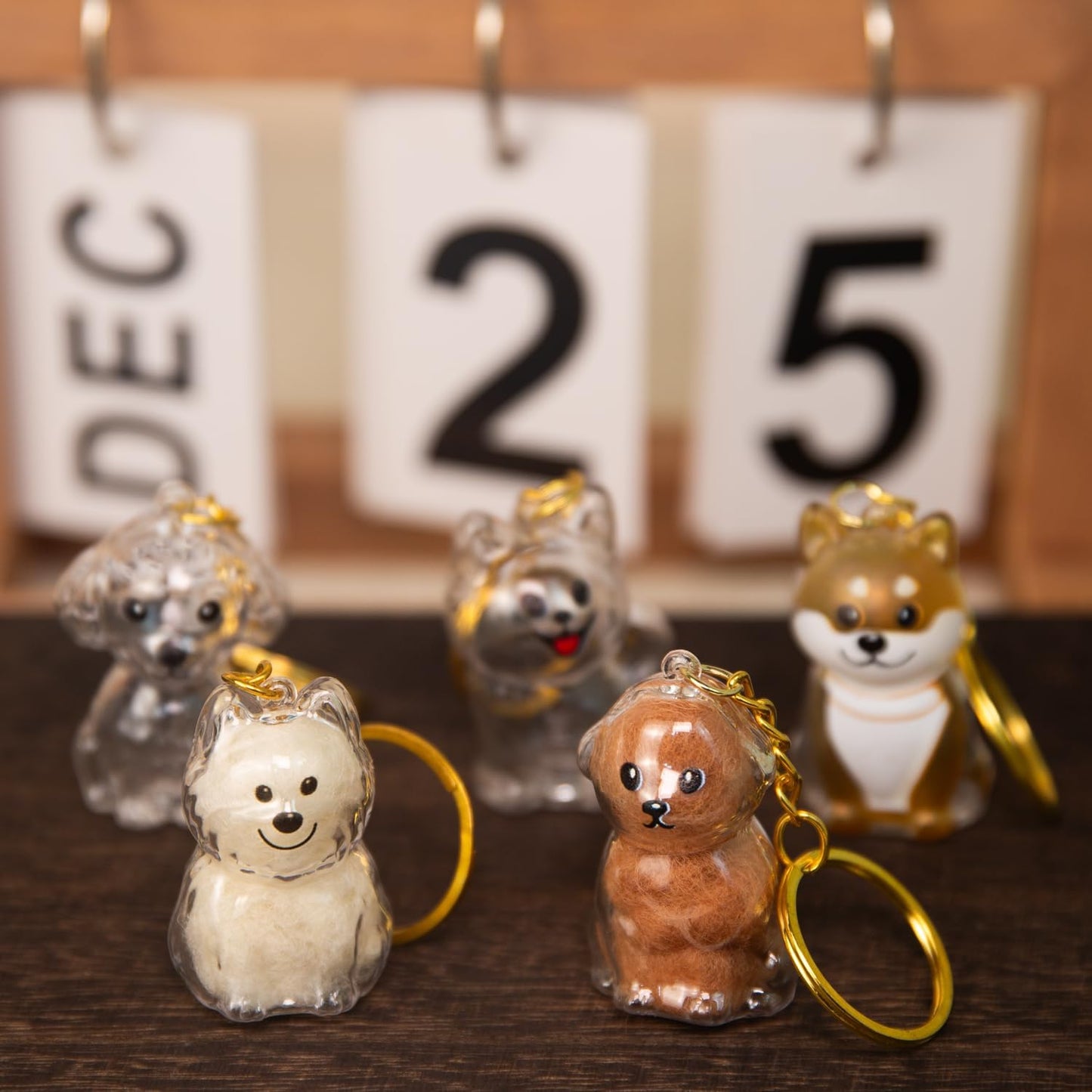 Cat Hair Keychain – Pet Fur Storage Bottle with Tweezer – Cute Keepsake Capsule for Cat Lovers, Portable Hair Holder