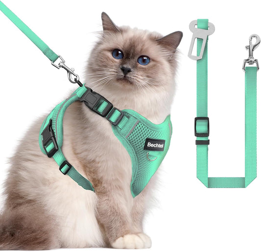 Cat Harness and Leash for Walking, The Upgrade Can be Adjusted in Four Directions and Breathable Cat Harness for Anti Escape That can be Fitted and Positioned, Reflective Strips Harness, Green,M