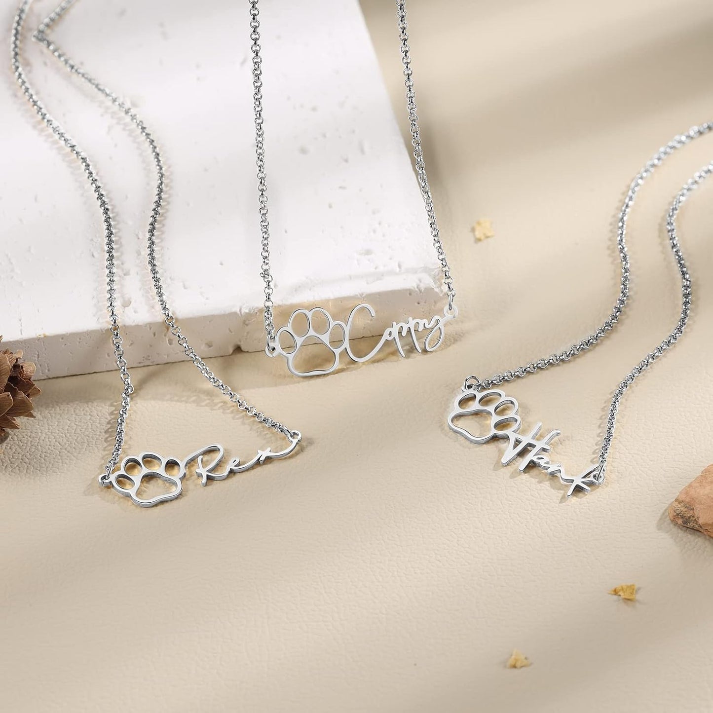 Customized Paw Print Necklace Personalized Pet Name Necklace Custom Engraved Dog Cat Paw Pendant Necklace Pet Memorial Gift for Pet Lovers