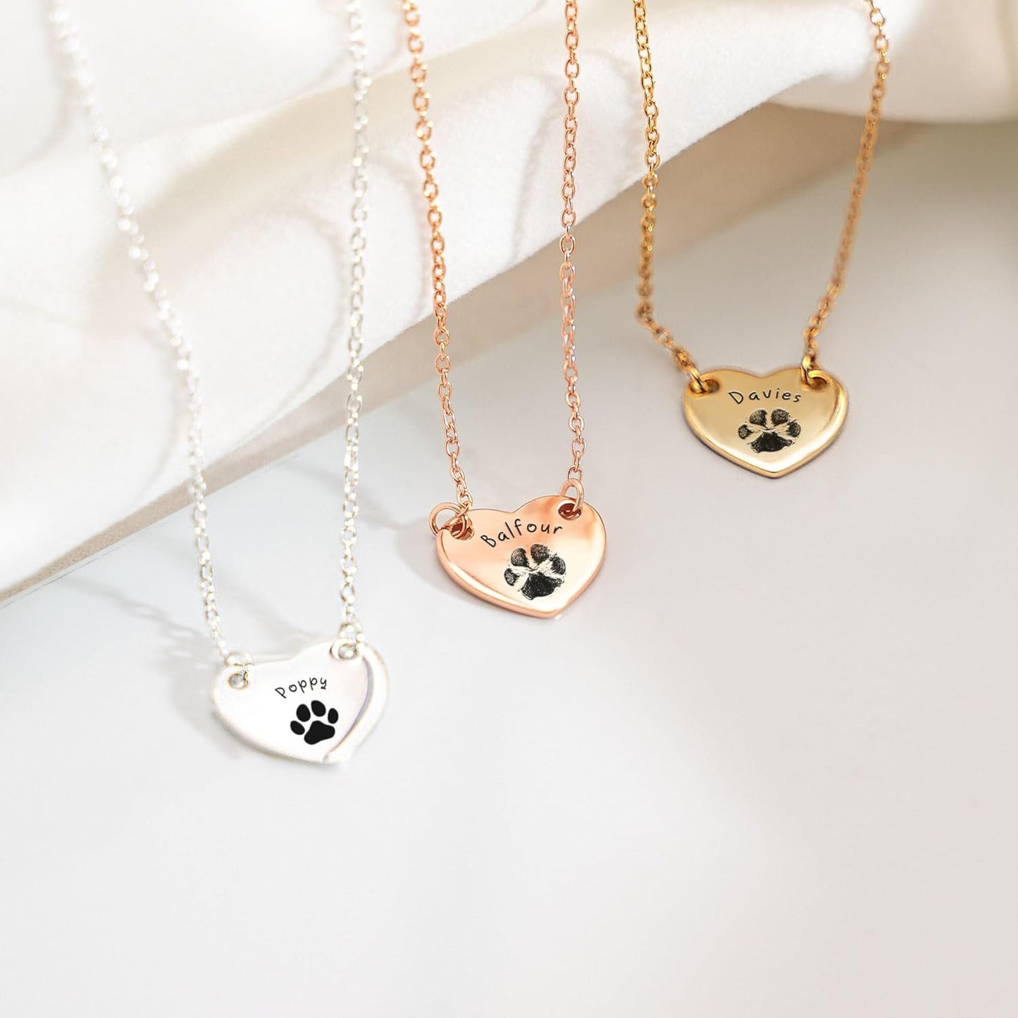 Customized Paw Print Necklace Personalized Pet Name Necklace Custom Engraved Dog Cat Paw Pendant Necklace Pet Memorial Gift for Pet Lovers