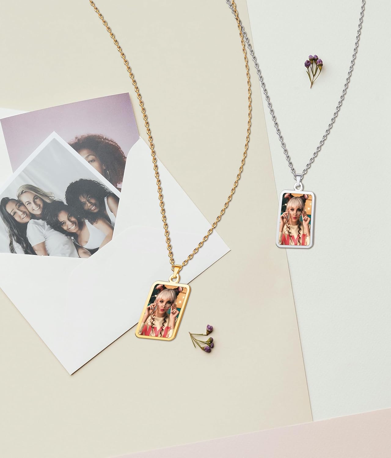 CharmSStory Personalized Photo Necklaces Custom Engraved Name Necklace Memory Keepsake Picture Necklace Pendant Customized Gifts for Women Men