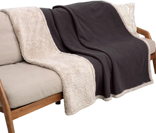 Kritter Planet Waterproof Dog Blanket, Reversible Water Proof Pet Blanket for Couch, Bed & Sofa, Washable Couch Covers for Large Dogs - Protects Furniture from Fur, Dirt, and Accidents