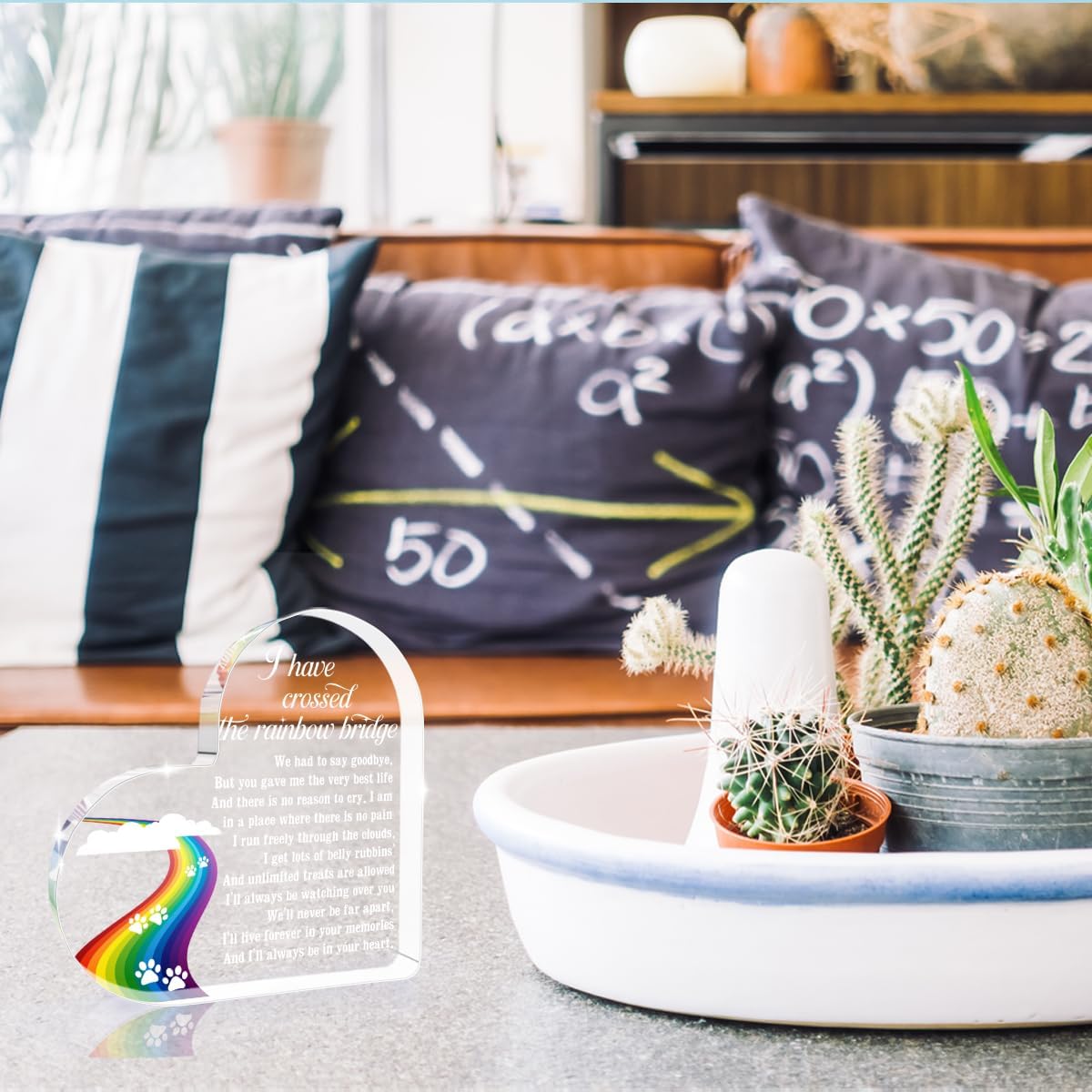 Rainbow Bridge Dog Memorial Gifts Loss of Dog Sympathy Gift Pet Memorial Gifts for Dogs Heart Shape Acrylic Sign Pet Commemoration Acrylic Heart Plaque for Home Farmhouse Office Desktop