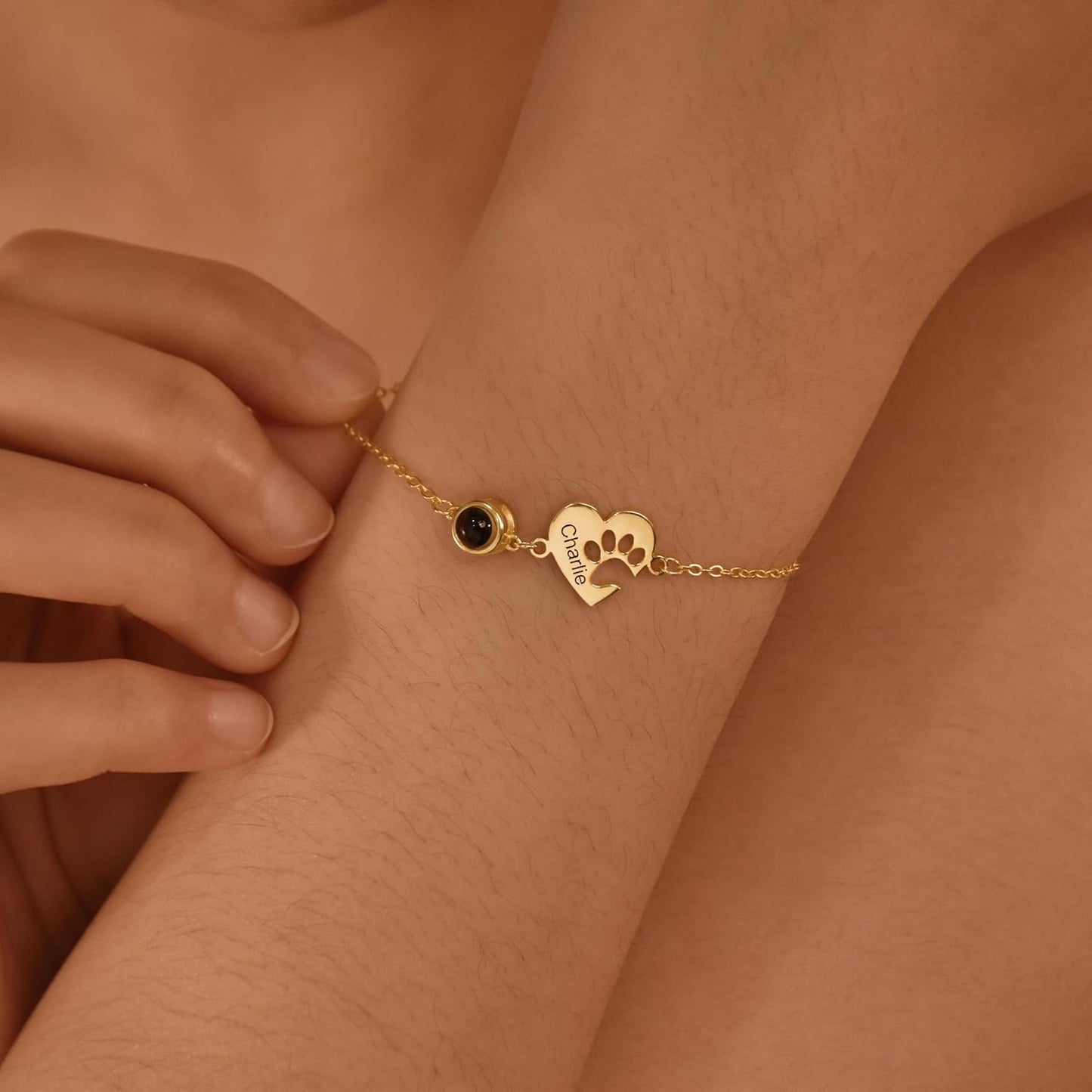 Personalized Pet Name Bracelet Dog/Cat Paw Bracelet Animal Friendly Jewelry Custom Pet Lover Gift Photo Projection Bracelet for Women Mom