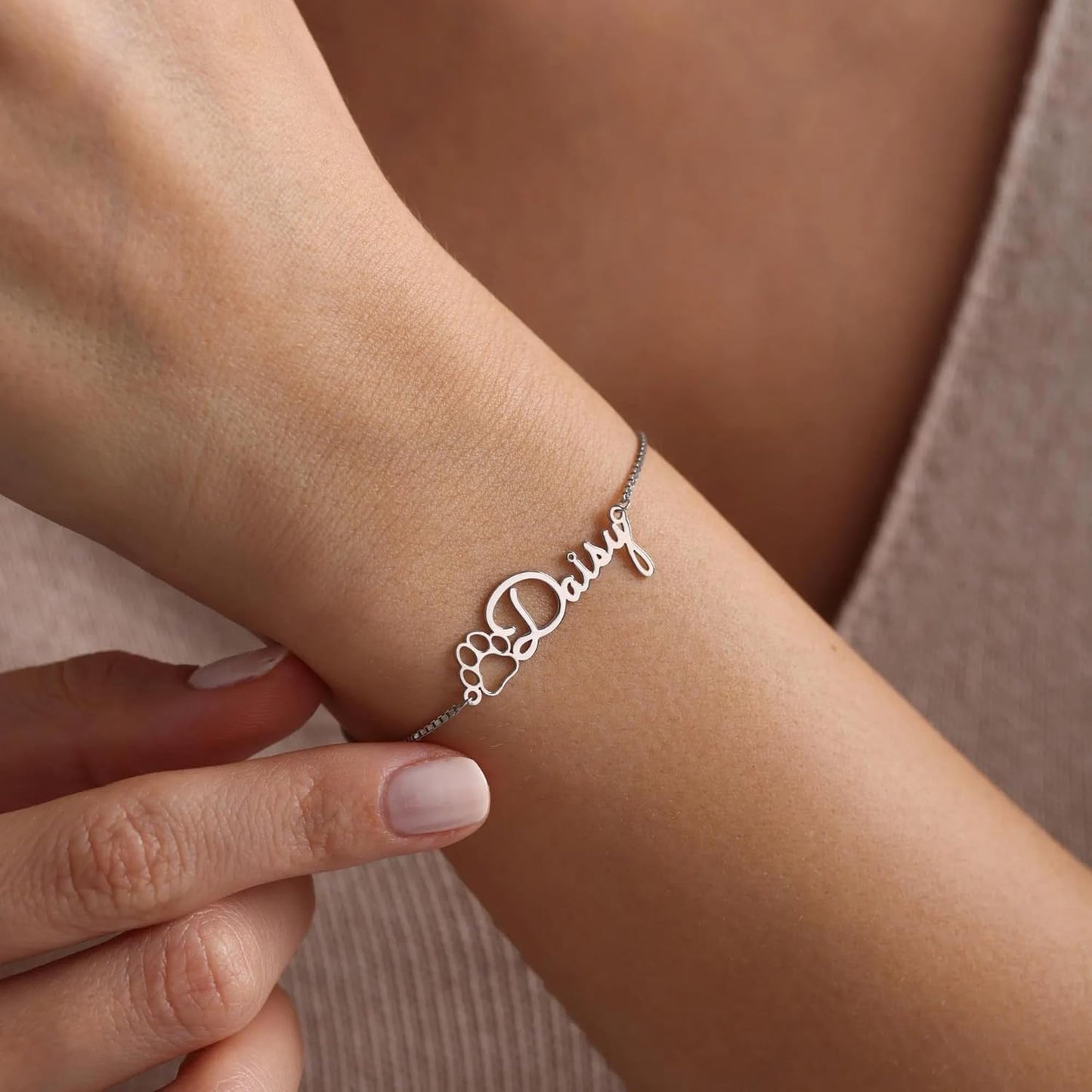 Personalized Pet Name Bracelet Dog/Cat Paw Bracelet Animal Friendly Jewelry Custom Pet Lover Gift Photo Projection Bracelet for Women Mom