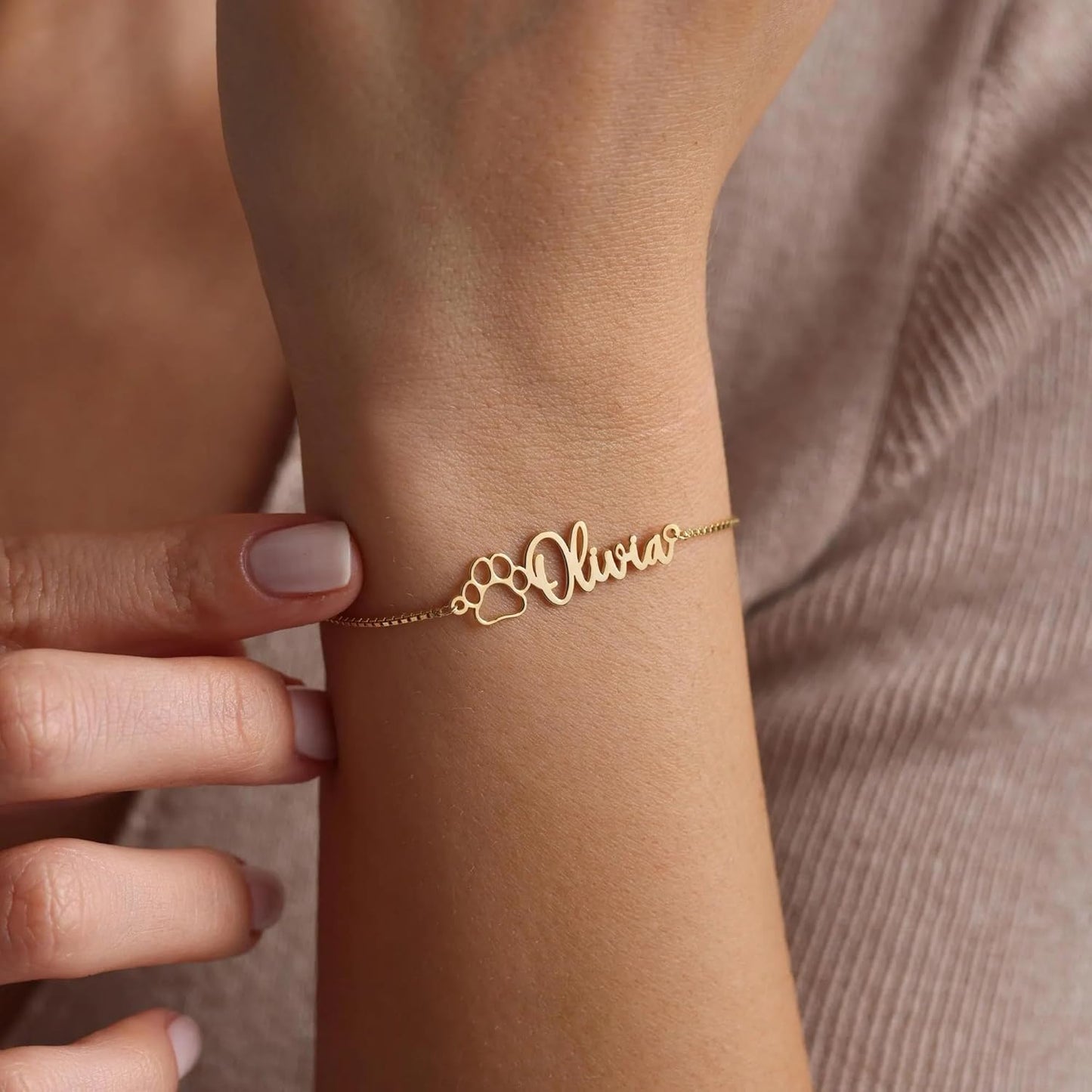 Personalized Pet Name Bracelet Dog/Cat Paw Bracelet Animal Friendly Jewelry Custom Pet Lover Gift Photo Projection Bracelet for Women Mom