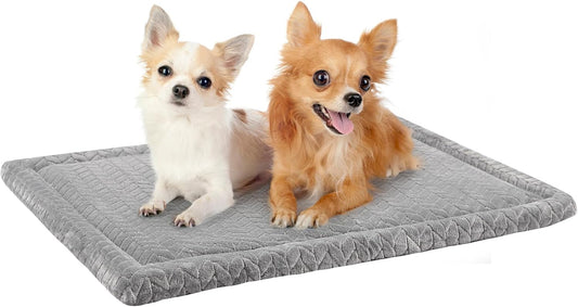 BEAUTYZOO Dog Bed Crate Mat Washable, Dog Kennel Pad for Small Dogs, Anti-Slip Soft Fluffy Puppy Sleeping Mattress for Cages, Durable Cozy Pet Travel Car Bed 24 x 18 Inch, Gray Wheat