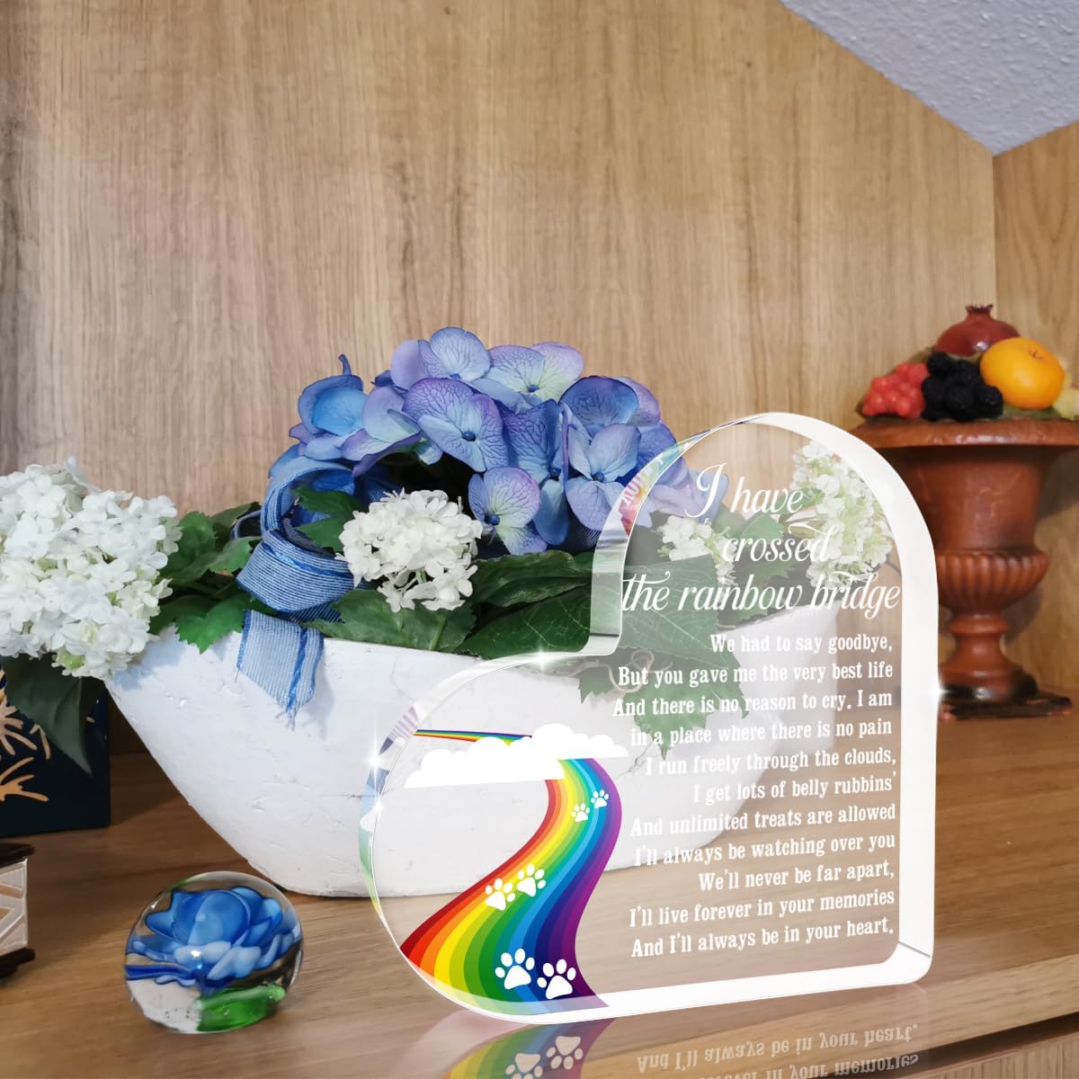 Rainbow Bridge Dog Memorial Gifts Loss of Dog Sympathy Gift Pet Memorial Gifts for Dogs Heart Shape Acrylic Sign Pet Commemoration Acrylic Heart Plaque for Home Farmhouse Office Desktop