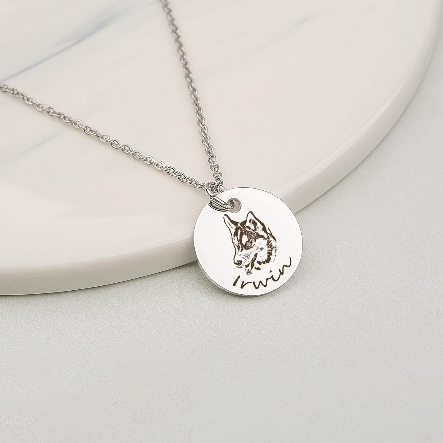 Anavia Personalized Pet Portrait Necklace, Handmade Memorial Jewelry Gift, Custom Round Disc Photo Engraved Necklace for Animal Lovers, Dog Mom, Dog Dad