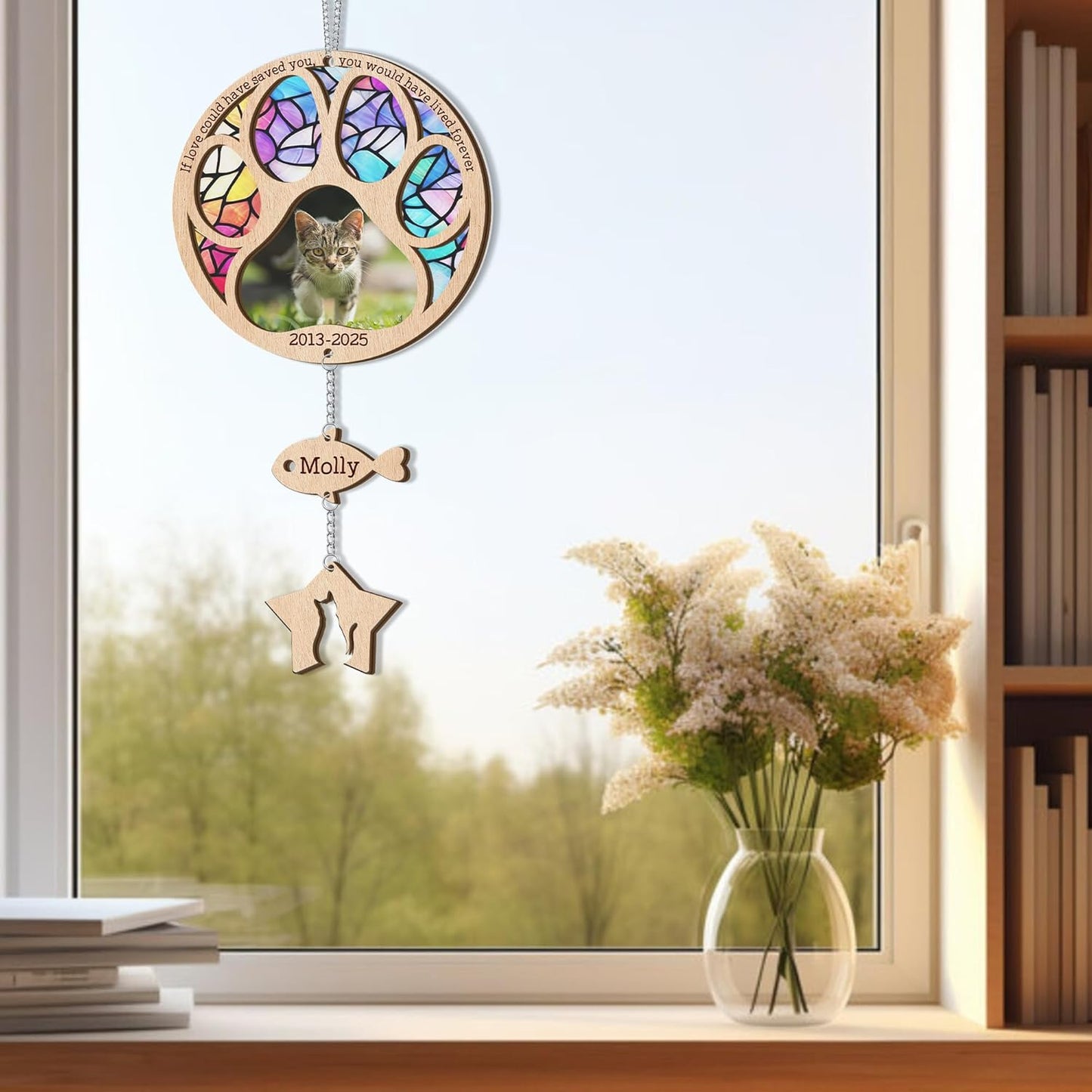 Customized Pet Loss Sympathy Gift for Cats | Custom Pet Memorial Suncatcher with Charms | Custom Cat Loss Sympathy Gift | Round Paw Stained Glass Suncatcher for Your Beloved Cat Passed Away