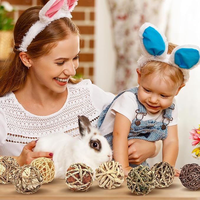 VESPRO Bunny Chew Grass Balls, (8 Pcs) Rolling Chew Toys for Small Animals, Natural Chew Grass Toys and Bunny Treats for Rabbits, Guinea Pigs, Chinchillas, Hamsters, Mice Teeth Grinding