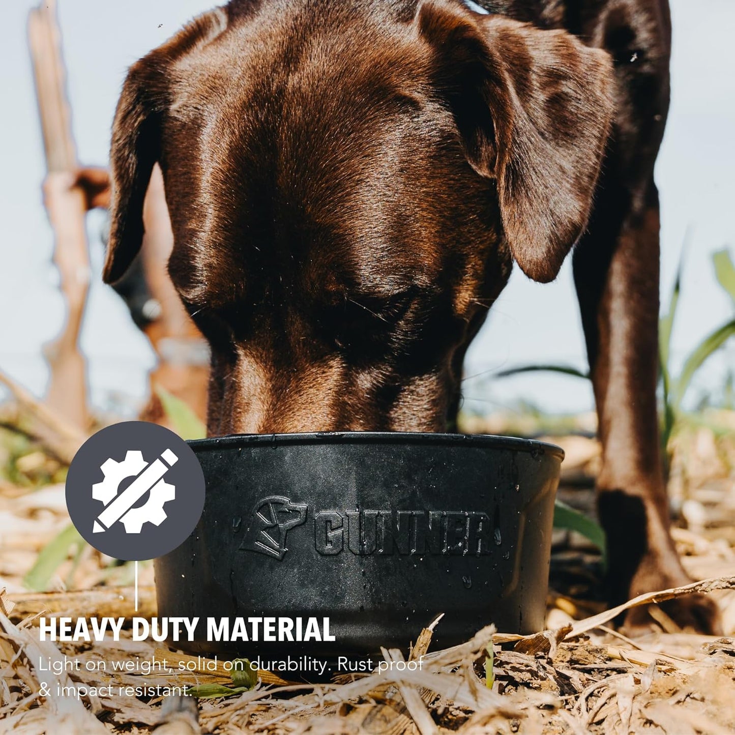 GUNNER Dog Bowl with Spill-Proof Travel Lid – 7.5" x 3.75", 1.3 lb, 7-Cup Capacity, BPA-Free, Rust-Proof, Shock-Resistant, Stackable, Dishwasher Safe, Leak-Resistant Nesting Lid – Black