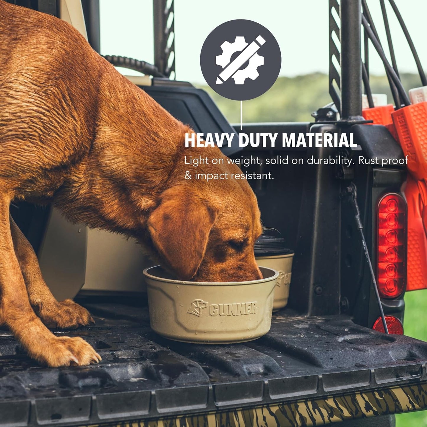 GUNNER Dog Bowl with Spill-Proof Travel Lid- K9 Companion Food & Water Bowl, Lightweight Rust-Proof & Shock Resistant Stackable, Leak Resistant Nesting Lid, (Tan)