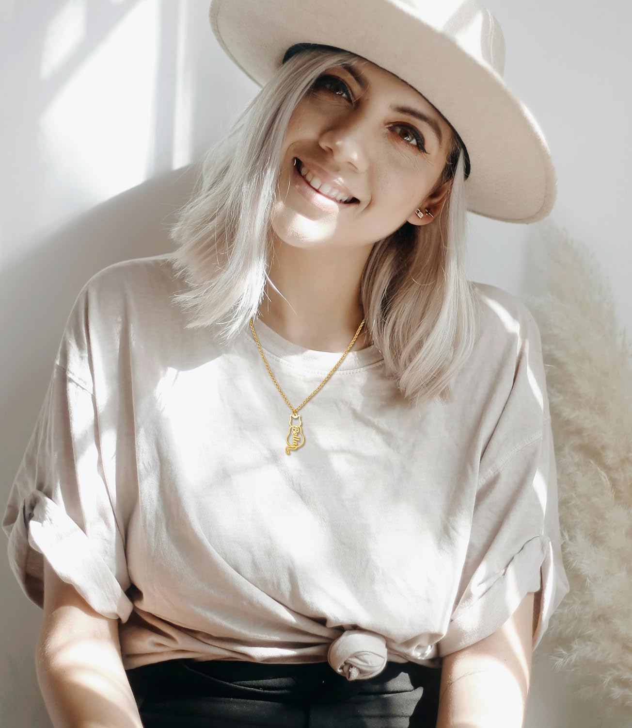 CoolJewelry Custom Dog Breeds Portrait Cat Pet Memorial Name Necklace Dainty Animal Pendant Chain Personalized Jewelry Remembrance Gifts for Dog Lover Women Girls