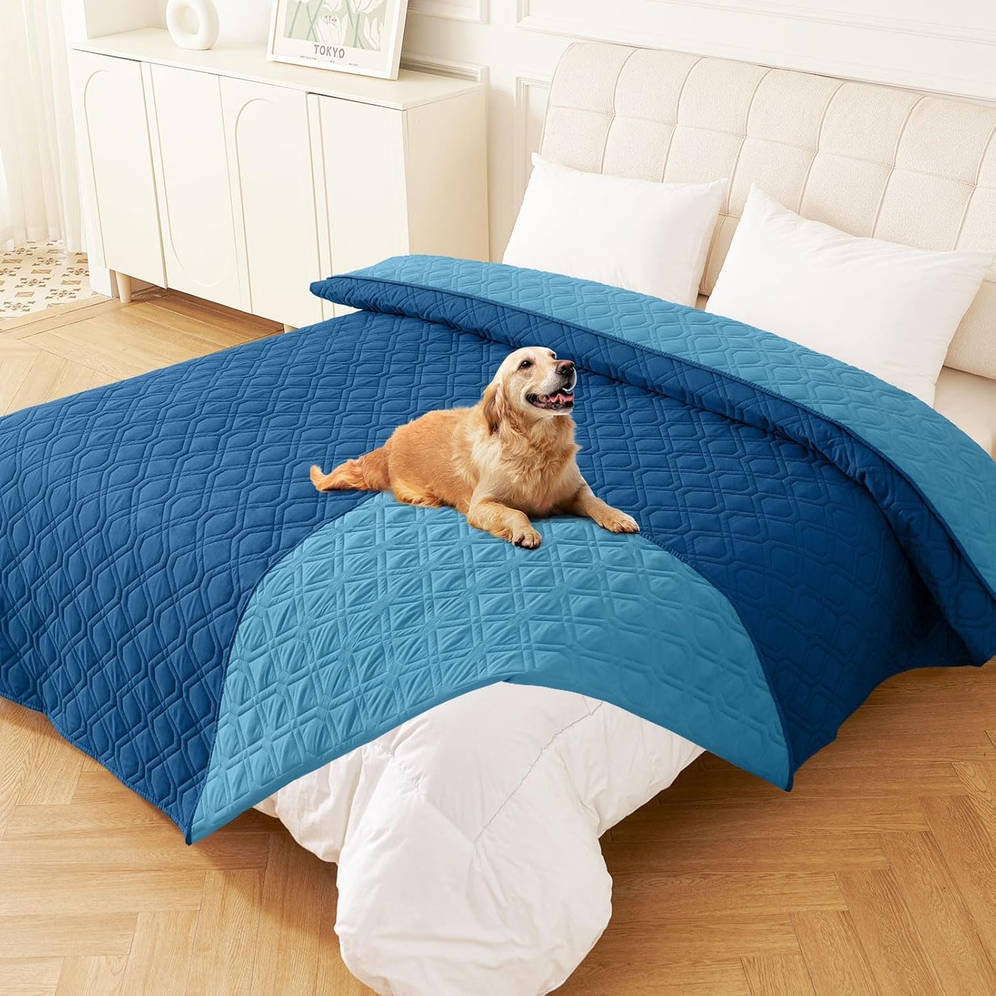 hyha Waterproof Dog Bed Blanket, Soft Pet Blankets, Waterproof Couch Cover for Dogs, Reversible Sofa Covers Washable for Furniture (82x102 Inch, Navy Blue/Blue)