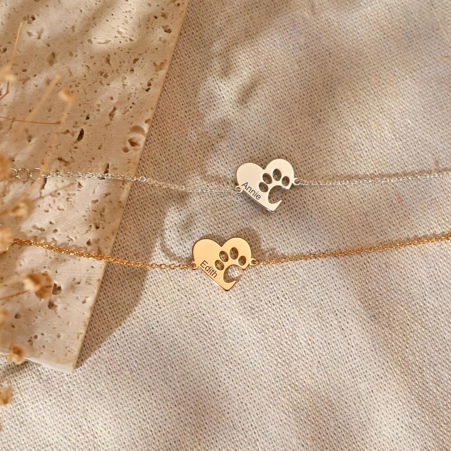 Personalized Pet Name Bracelet Dog/Cat Paw Bracelet Animal Friendly Jewelry Custom Pet Lover Gift Photo Projection Bracelet for Women Mom