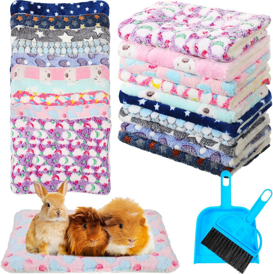 Tudomro 10 Pcs Guinea Pig Bed Mat with Cleaning Dustpan Brush 15" x 11" Animal Bedding Fleece Bunny Sleeping Pad for Small Dogs Cats Rats Hedgehogs Ferrets Hamster Indoor (Heart Star)