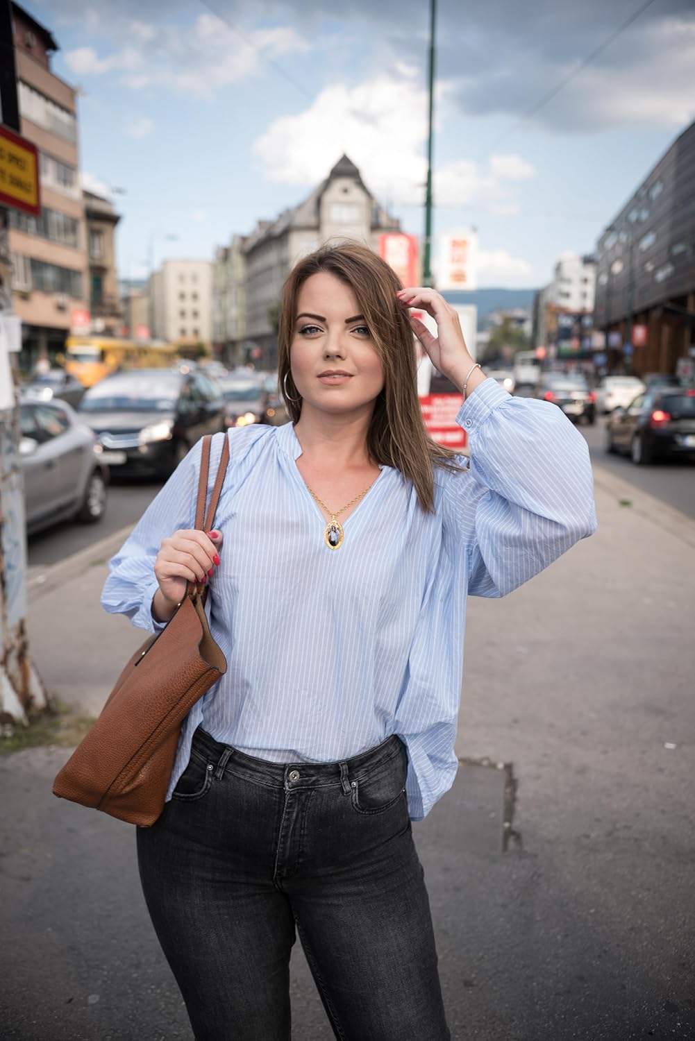 CharmSStory Personalized Photo Necklaces Custom Engraved Name Necklace Memory Keepsake Picture Necklace Pendant Customized Gifts for Women Men