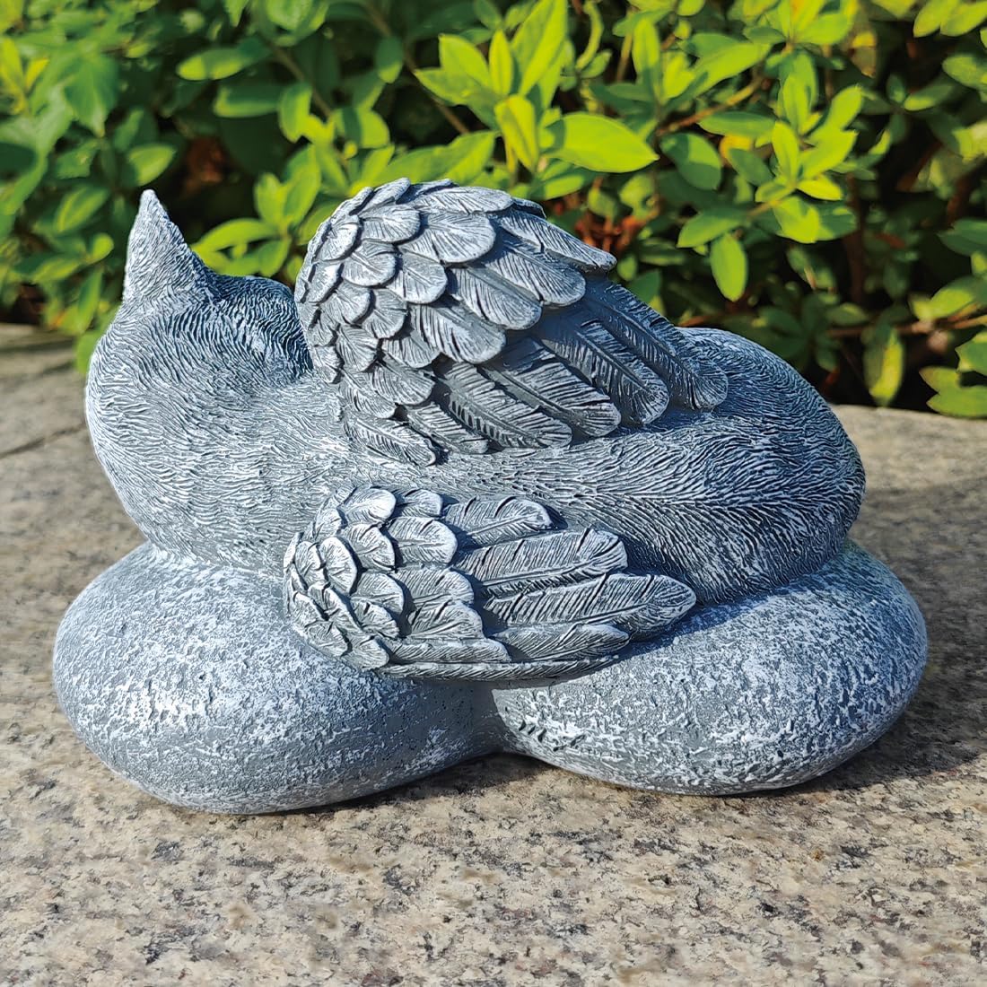 Personalized Cat Memorial Stone Cat Grave Markers Angel Cat Statue Sleeping On Heart Shape Monument Stone, Pet Cat Headstone Garden Tombstone, in Loving Memory of Cat Sympathy Gifts