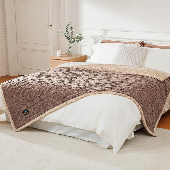 Waterproof Pet Blanket, Liquid Pee Proof Dog Blankets for Sofa Bed Couch, Reversible Sherpa Fleece Furniture Protector Cover for Small Medium Large Dogs Cats,Khaki X-Large（85" x 57"）