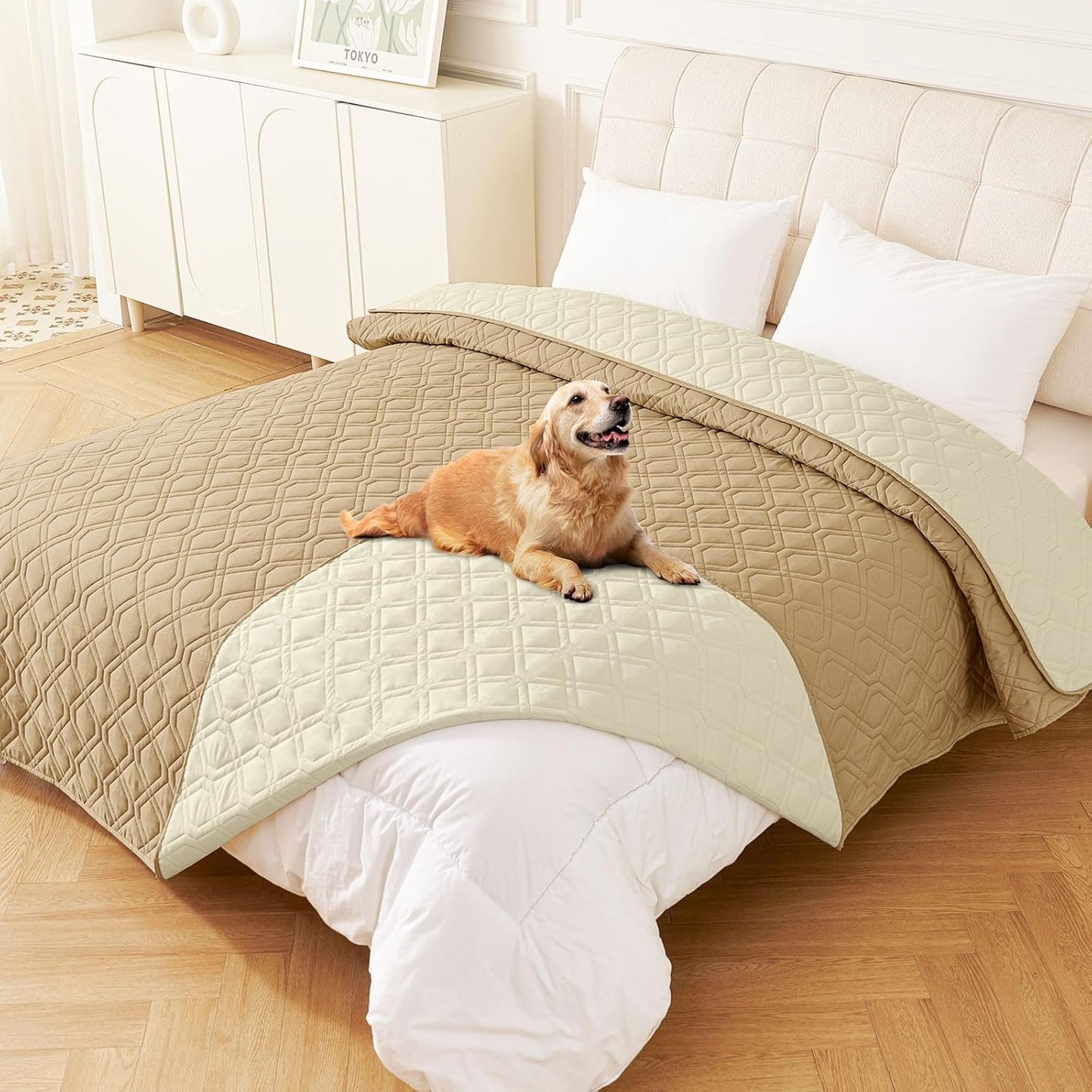 hyha Waterproof Dog Bed Blanket, Soft Pet Blankets, Waterproof Couch Cover for Dogs, Reversible Sofa Covers Washable for Furniture (82x82 Inch, Camel/Beige)