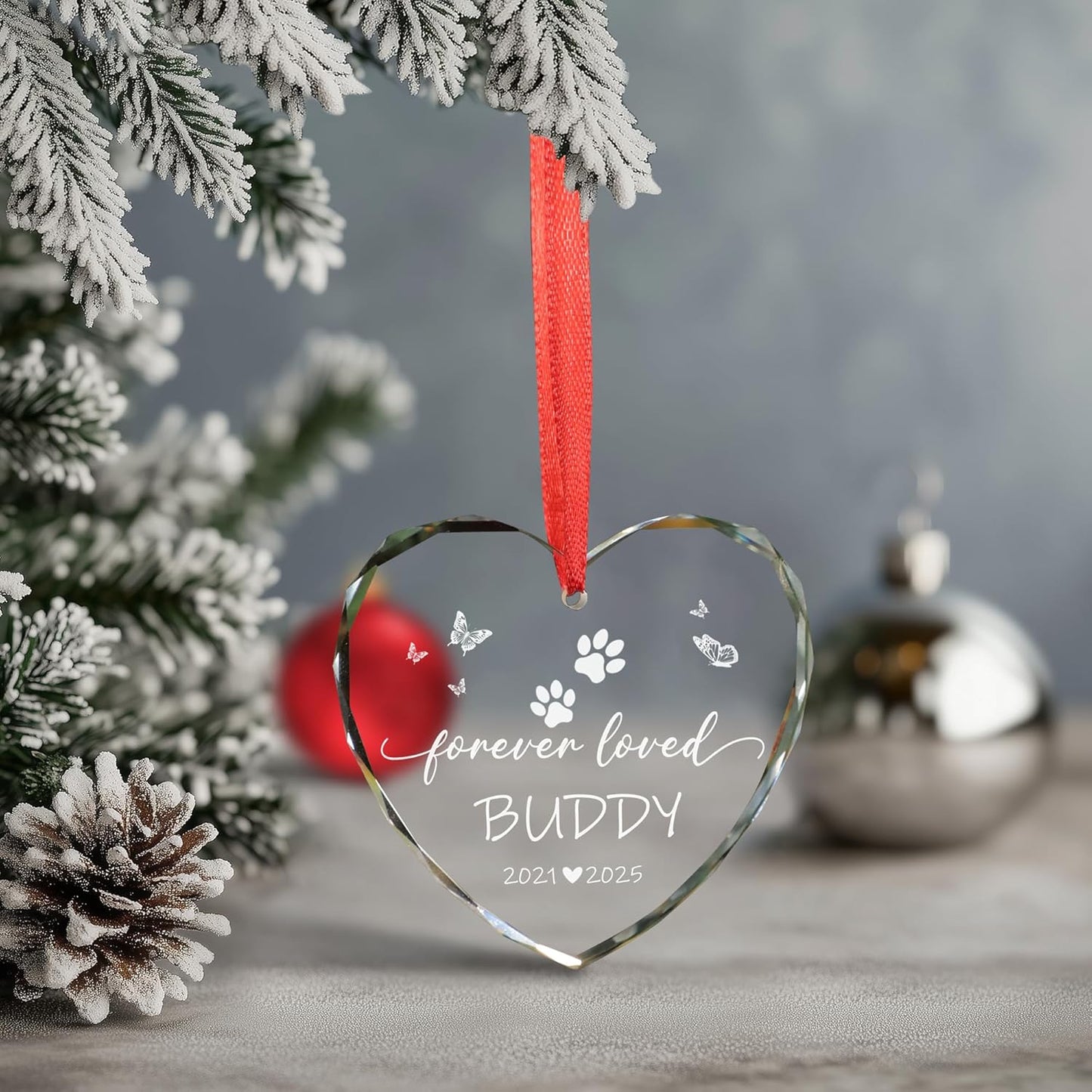 Personalized Dog Memorial Ornament - Custom Pet Remembrance for Pet Lovers - in Memory of Dog Passed Away - Forever Loved Acrylic Heart Christmas Tree Decoration