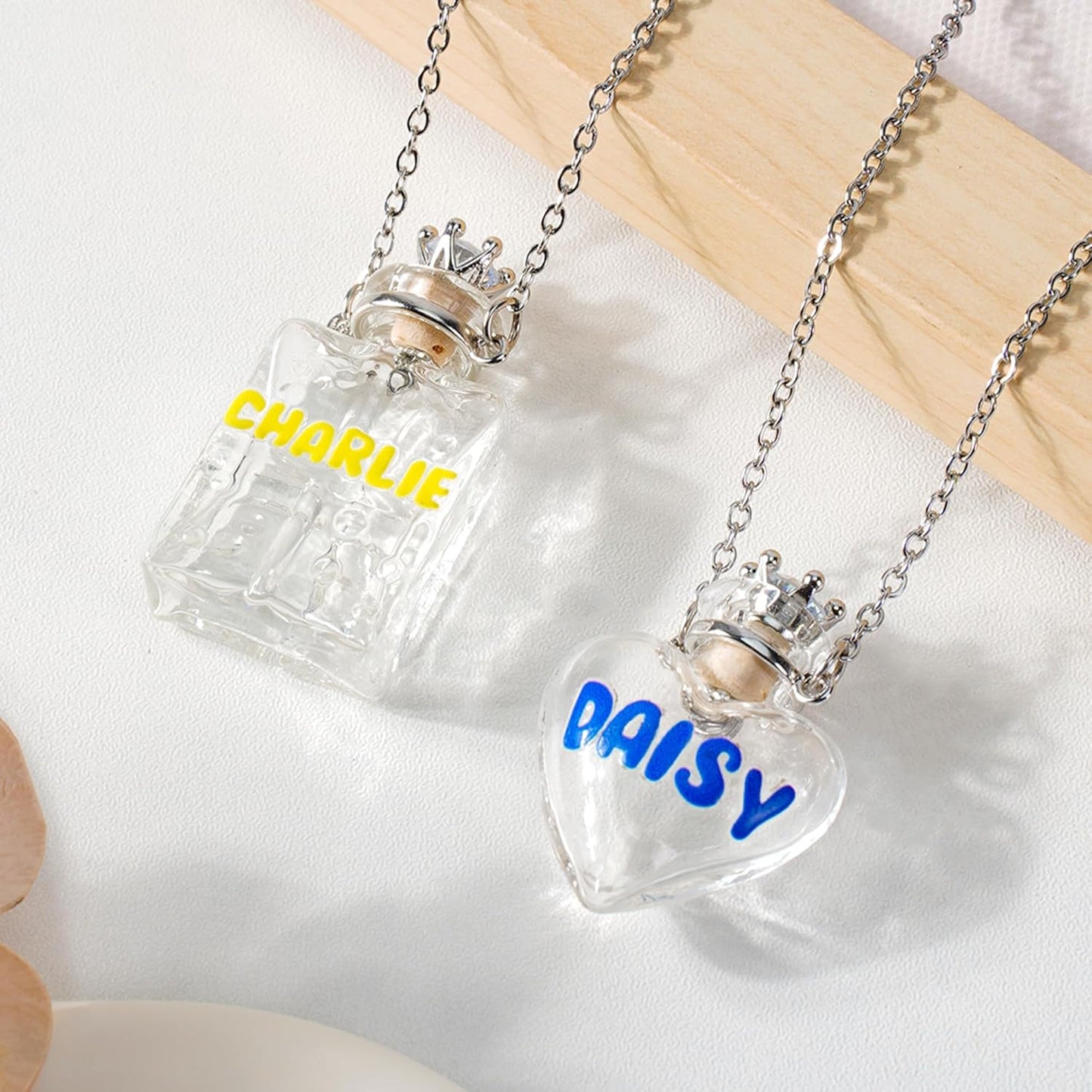 callie Personalized Pet Fur Memorial Necklace - Custom Name, Dog Cat Hair Ashes Storage Glass Necklace, Birthday Memory Jewelry Gifts for Women Pet Lovers