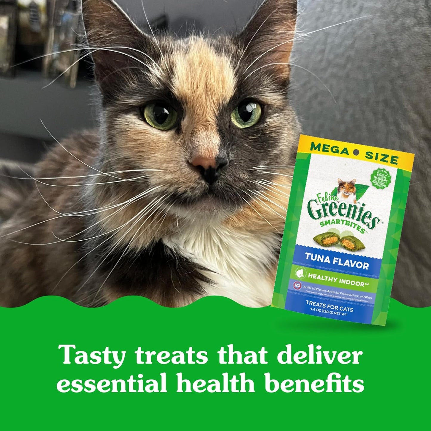 Greenies Feline Smartbites Healthy Indoor Natural Treats for Cats, Tuna Flavor, 4.6 oz. Pouch