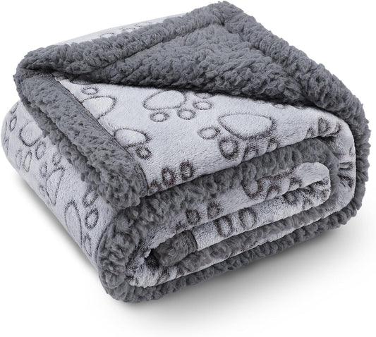 Luciphia Waterproof Pet Blankets for Couch Sofa Bed Cover Liquid Pee Proof Washable Soft Fluffy Large Dog Blanket Reversible Furniture Protection Paw Grey Small（40" x 28"）