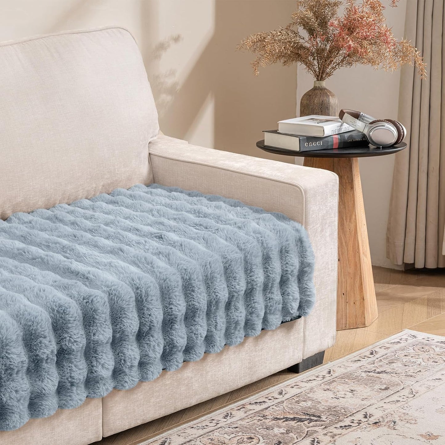 Dogs/Cats Bed Mats, Dog Pad Washable Removable Couch Cover with Anti-Slip Back, Plush Long Fur Mat, Perfect for Small, Medium and Large Dogs.(Light Gray-Bubble, 30"x70")