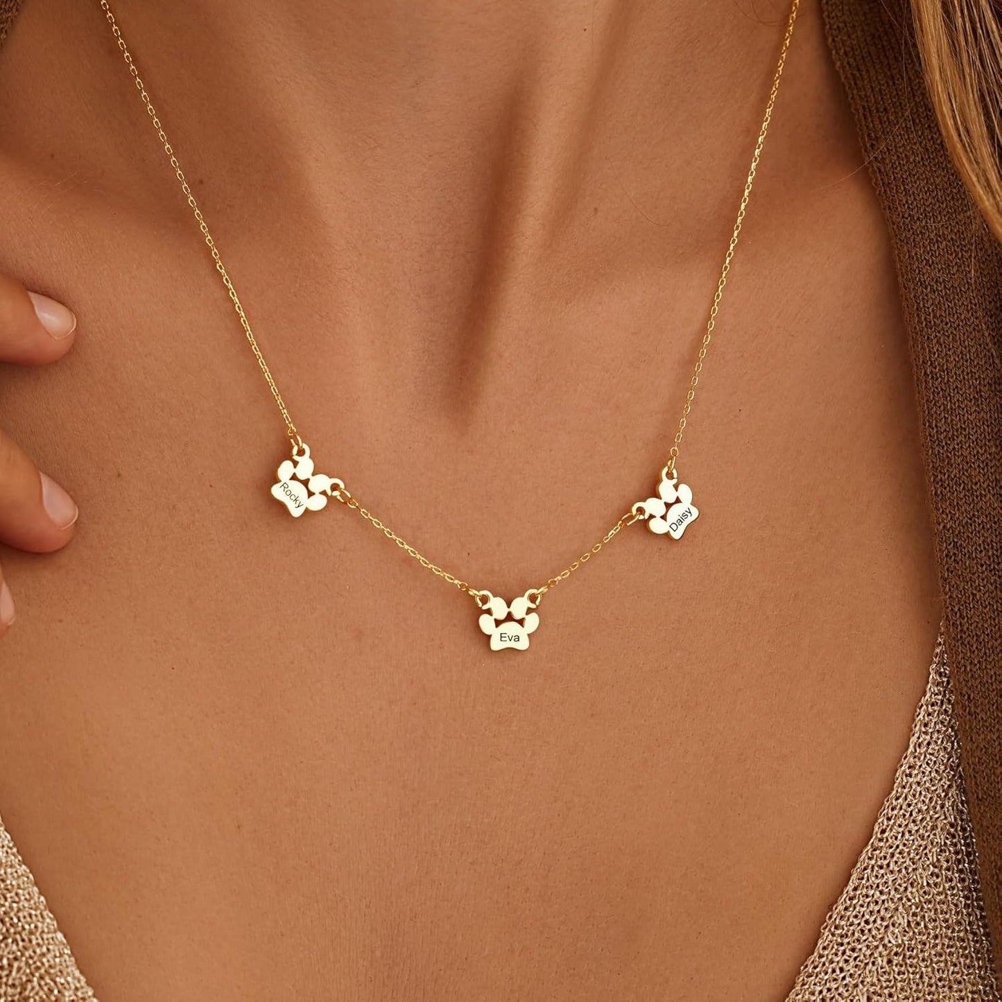 Customized Paw Print Necklace Personalized Pet Name Necklace Custom Engraved Dog Cat Paw Pendant Necklace Pet Memorial Gift for Pet Lovers