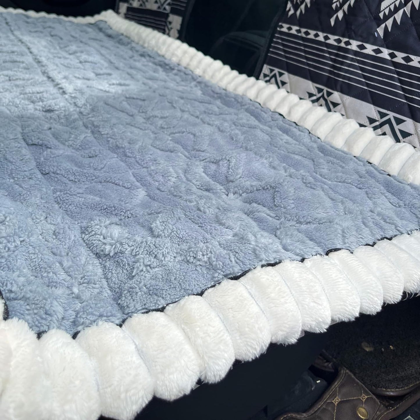 Dog Car Seat Cover for Back Seat, Big Dog Bed for Car, Suitable for Back Seat Extender for Dogs，Backseat Pet Bed Mat，Non-Slip Travel Pet Mat (White Light Gray, 24.8"x54")